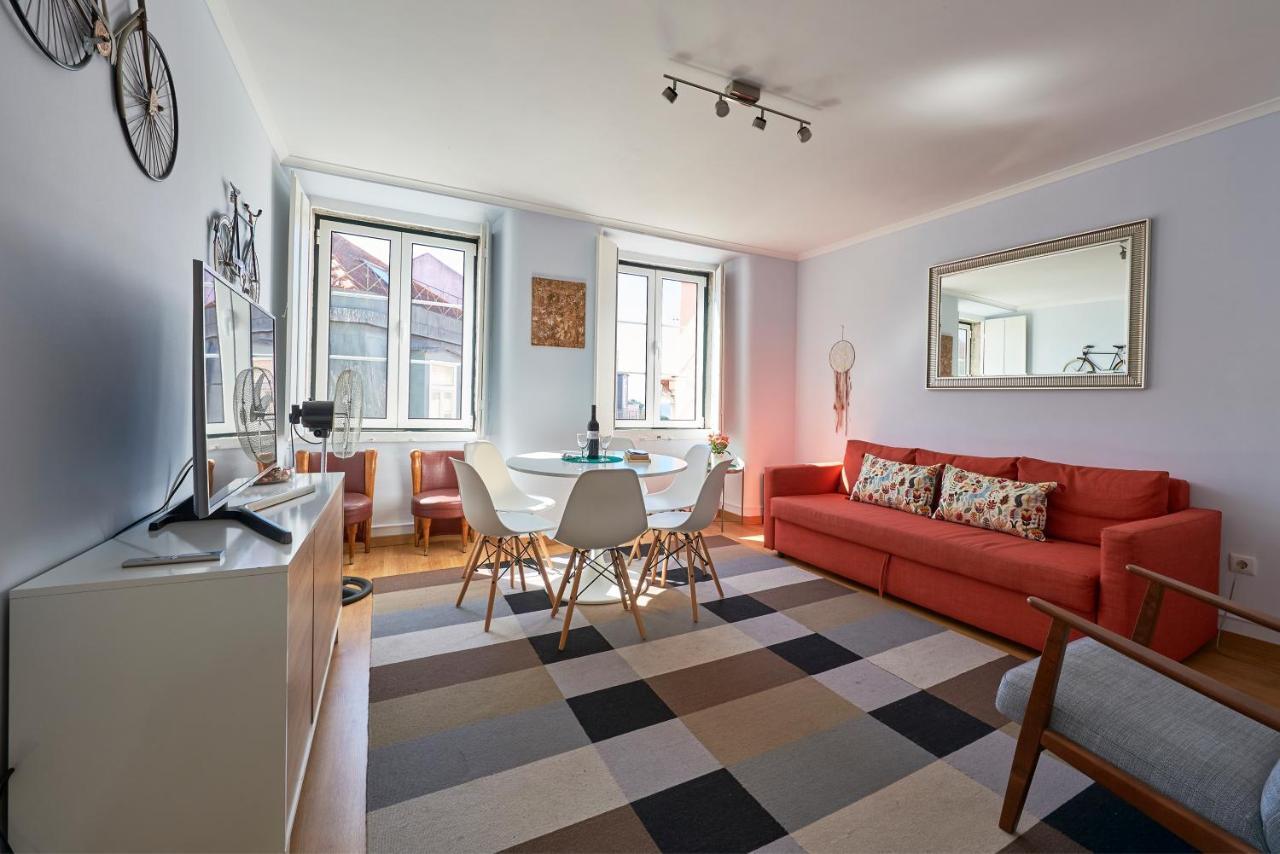 Aesthetic Riverview Apartment In Historical 리스본 외부 사진