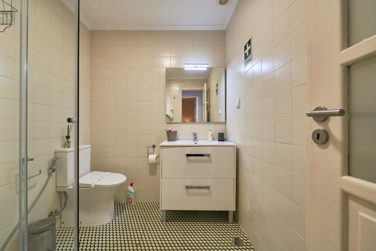 Aesthetic Riverview Apartment In Historical 리스본 외부 사진
